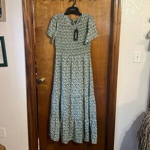 Green Dress size L - New w tags